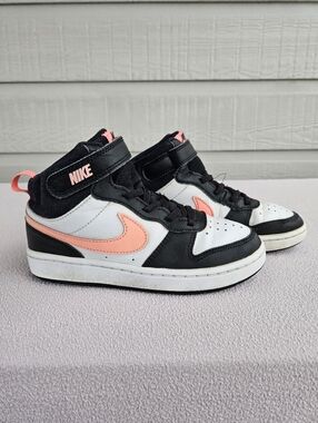 Nike Court Borough Mid 2 Sneakers SZ 2Y Black White Pink Hook & Loop CD7783-005